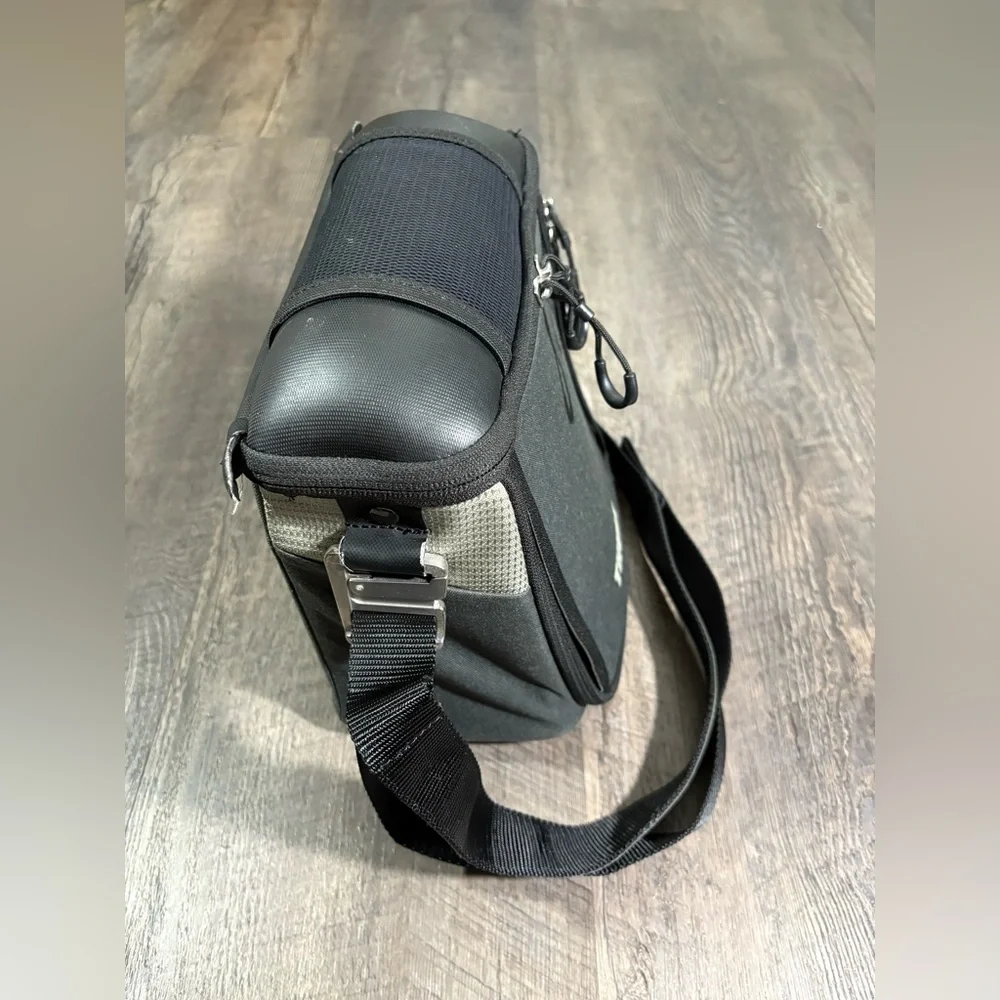 THULE Pack n Pedal Handlebar Bag